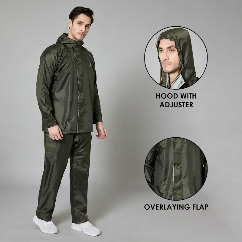 Clownfish rain coat - stylish outdoor wear