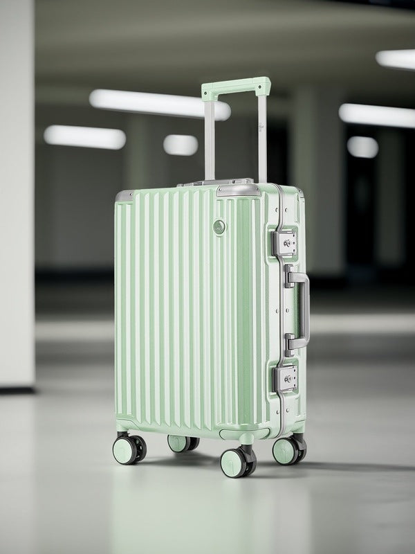 Clownfish Pistachio Green Trolley Bag - Adventure Travel