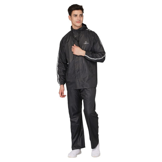 Clownfish Men's Raincoat - Visibility in low light