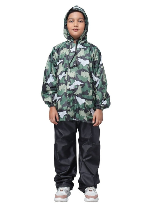 THE CLOWNFISH Comrad Series Kid's Waterproof Nylon Double Coating Reversible Standard Length Raincoat With Hood & Reflector Logo At Back, Top & Bottom Printed Plastic Pouch, 11-13 Years (Green Camo)