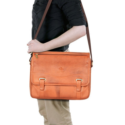 THE CLOWNFISH Envoy Genuine Leather 14 inch Laptop Briefcase (Honey Brown)